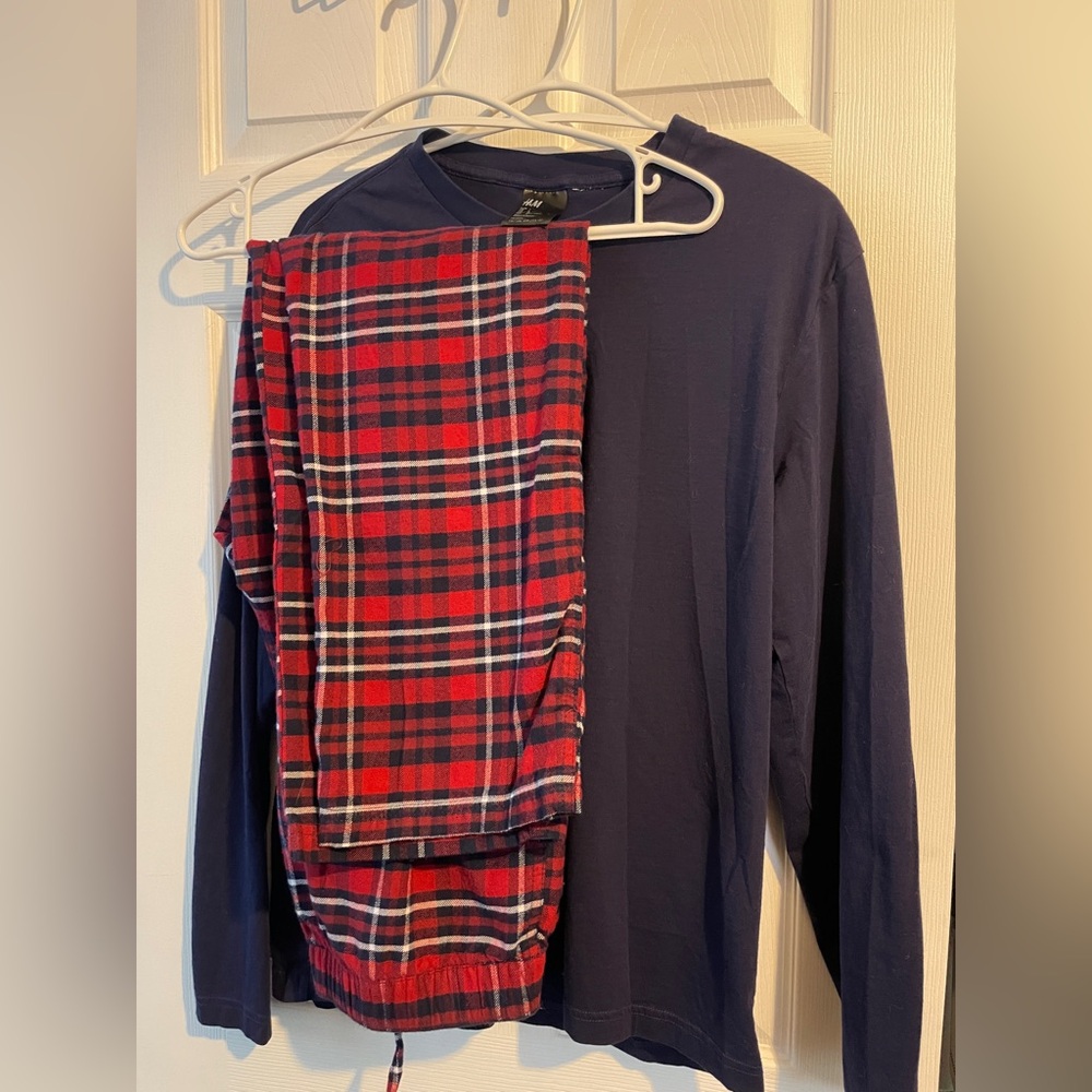 H&M Dark Blue & Plaid Pyjama set